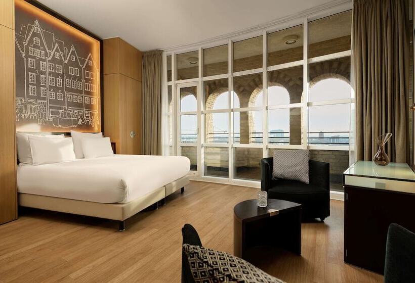 اتاق لوکس, Wasserturm Hotel Cologne, Curio Collection By Hilton