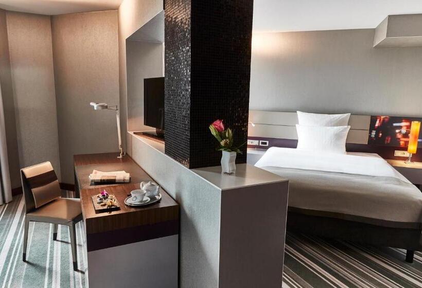 سوییت جونیور, Steigenberger Airport Hotel Frankfurt