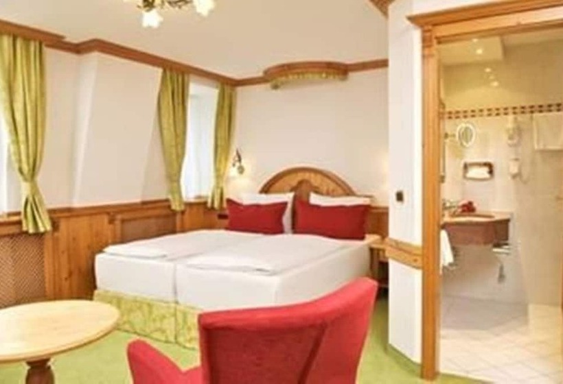 اتاق لوکس, Park Hotel Laim