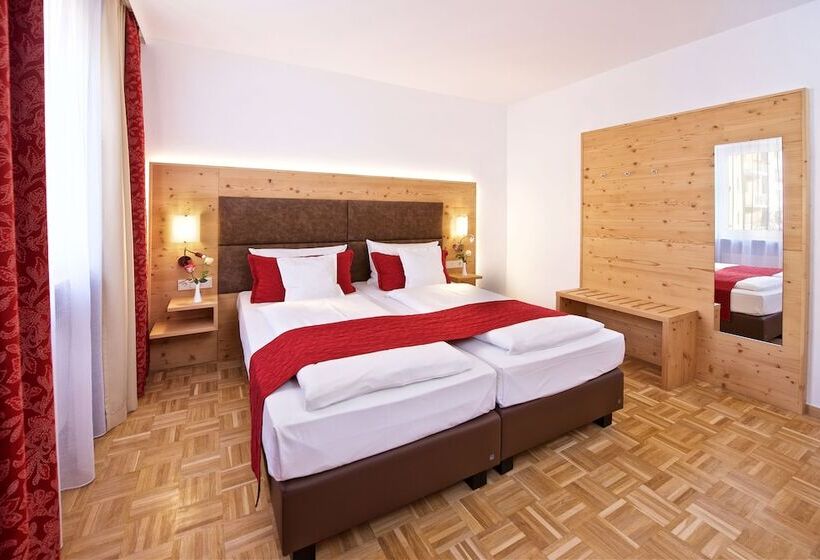 اتاق لوکس, Park Hotel Laim