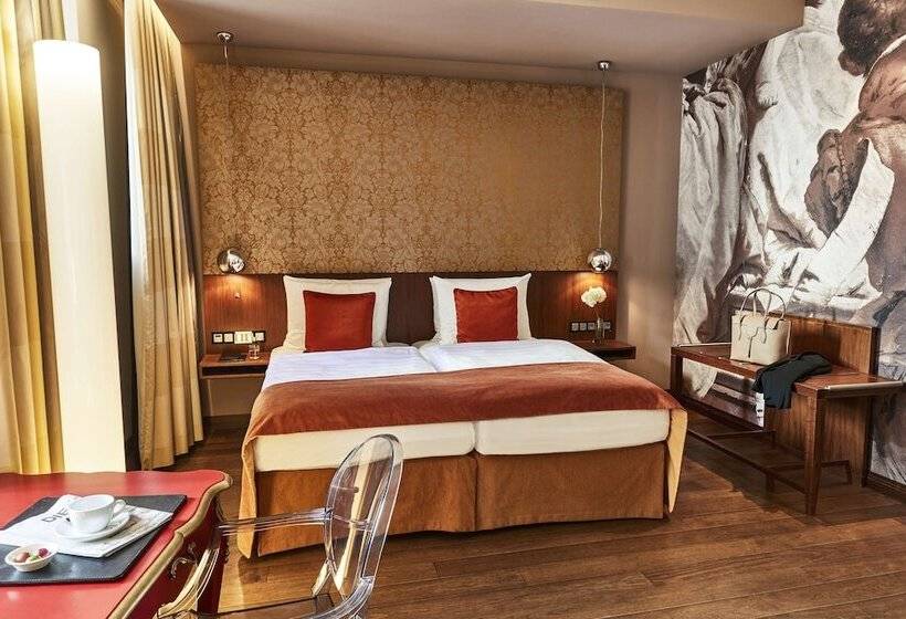 اتاق لوکس, Vier Jahreszeiten Kempinski München