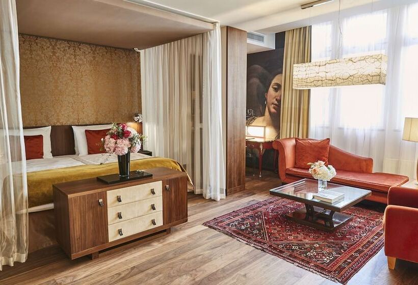 سوییت جونیور, Vier Jahreszeiten Kempinski München