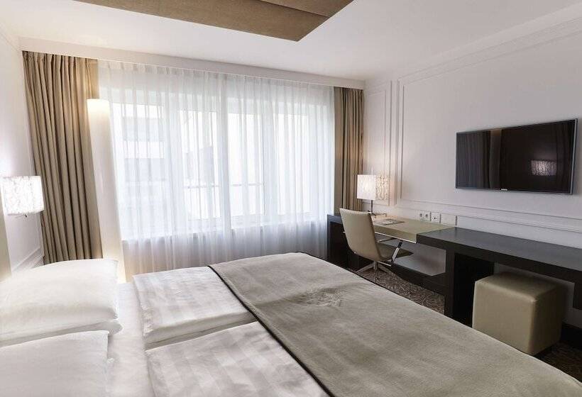 اتاق سوپریور, Vier Jahreszeiten Kempinski München