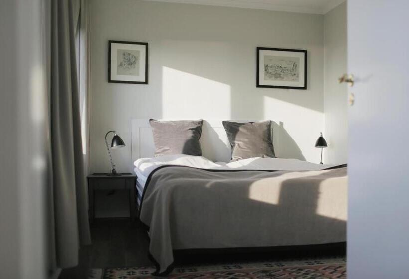 Suite, Skovshoved