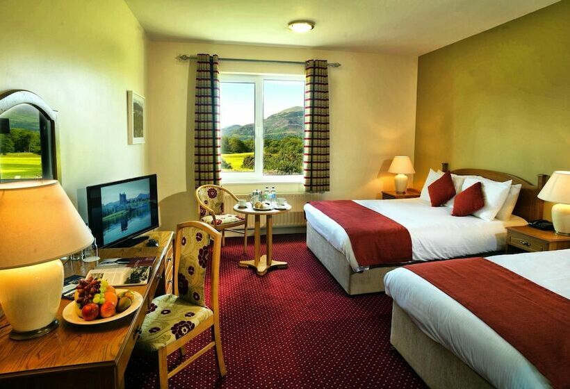 Семейный Номер, Castlerosse Park Resort