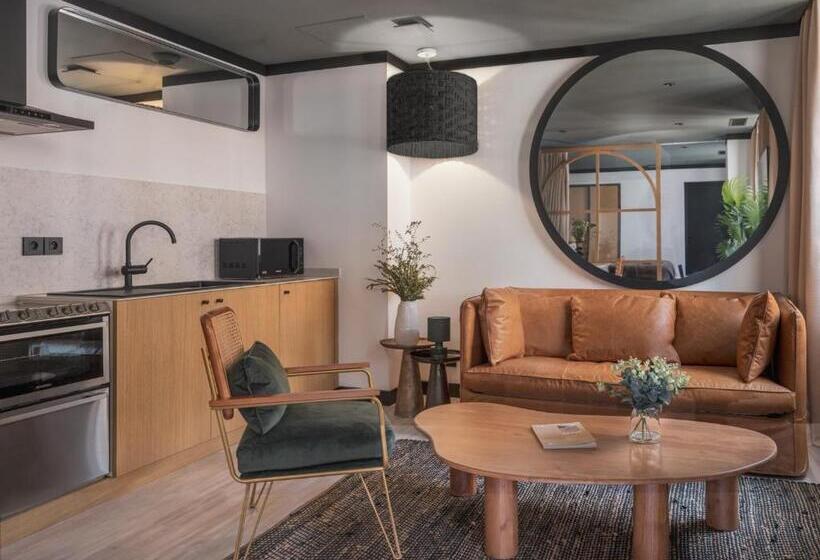Апартаменты 1 Спальня, Maisons Du Monde Hôtel & Suites   Marseille Vieux Port