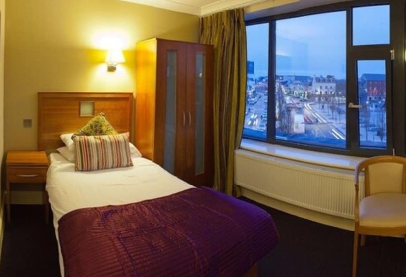 اتاق استاندارد یک نفره, Imperial Hotel Galway