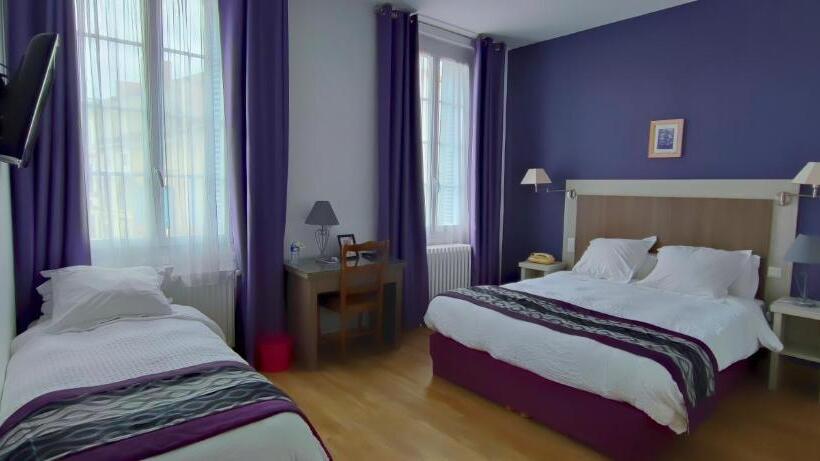 标准三人间, Logis Grand Hotel Pelisson