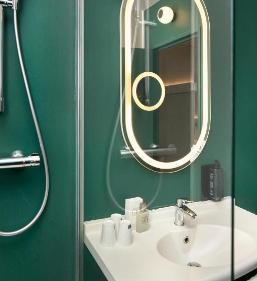 Семейный Номер, Ibis Annecy   Cran Gevrier