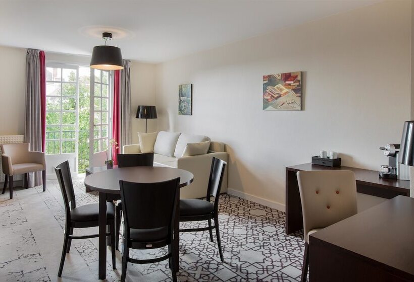 스위트, Best Western Blanche De Castille Dourdan