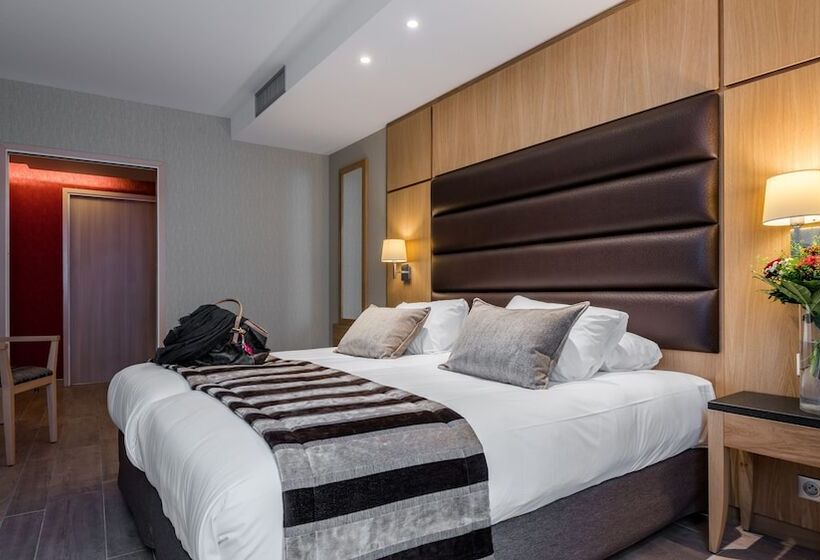 Номер Deluxe, Bristol