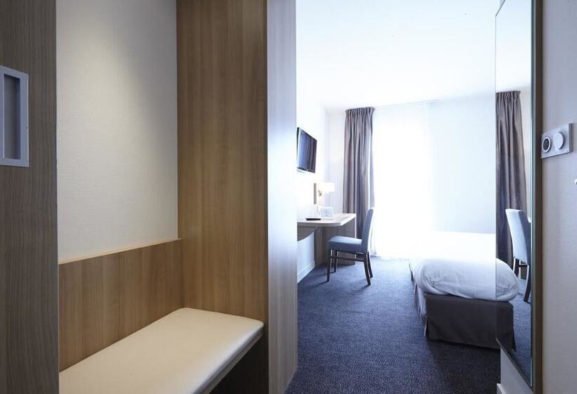 اتاق سوپریور, Kyriad Hotel Laval
