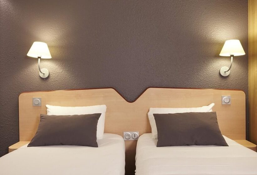 اتاق استاندارد, Kyriad Hotel Laval