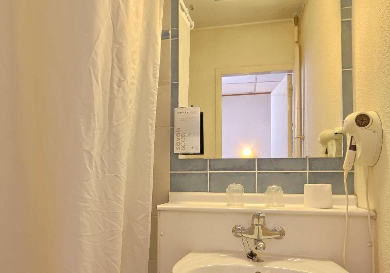Номер Стандарт, Campanile Paris Ouest  Boulogne