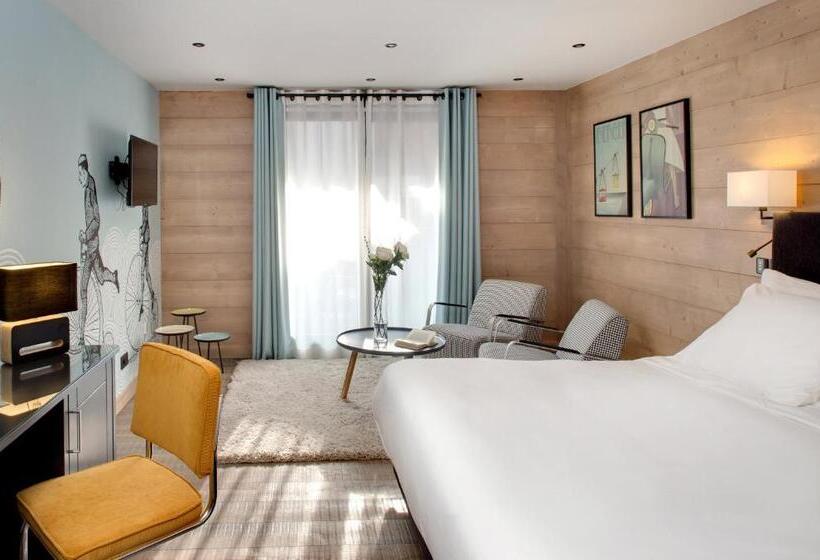سوییت جونیور با بالکن, Chalethôtel La Marmotte, La Tapiaz & Spa, The Originals Relais