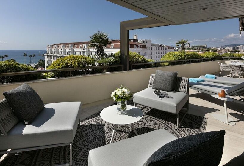 바다 전망 스위트, Hôtel Barrière Le Gray D Albion