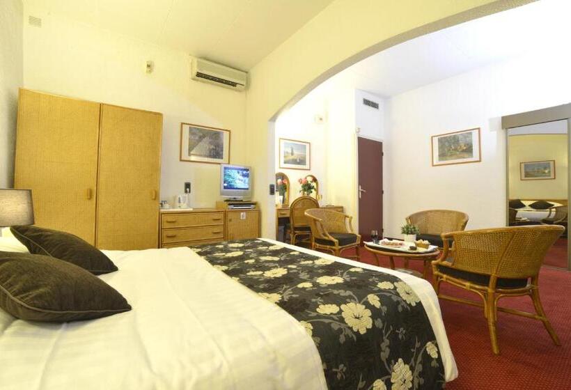 اتاق سوپریور سه تخته, Hôtel D’angleterre Grenoble Hyper Centre