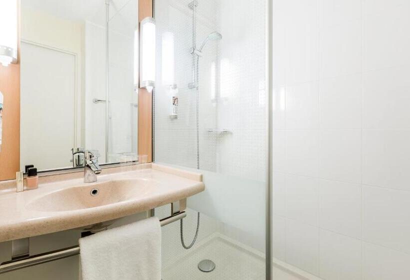 Номер Стандарт, Ibis Rennes Cesson
