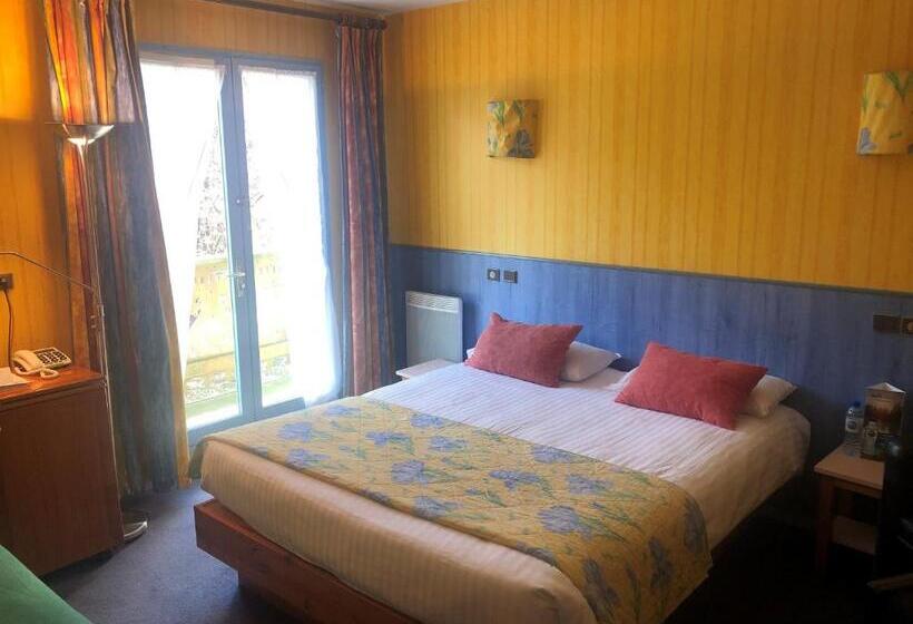 Трехместный Номер Комфорт, Brit Hotel Florimont
