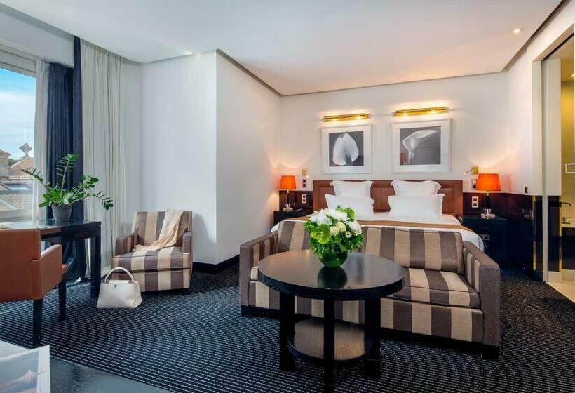 小型套房, Hôtel Barrière Le Majestic Cannes