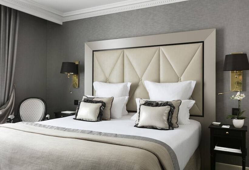 اتاق لوکس با چشم‌انداز شهر, Hôtel Barrière Le Majestic Cannes