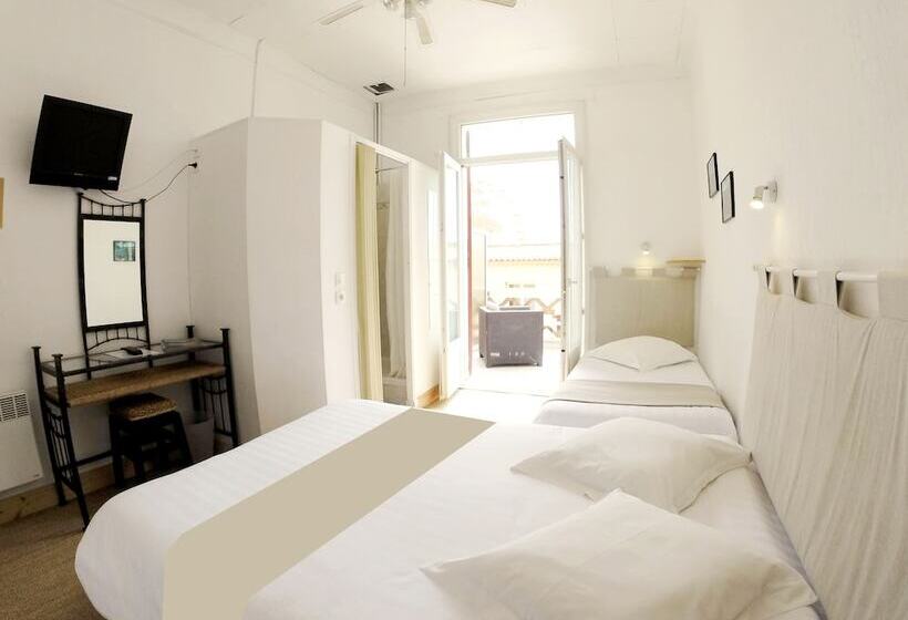 Трехместный Номер Комфорт, Hôtel L Oustaou