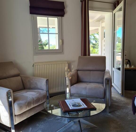 اتاق پرستیژ, Hôtel Les Prateaux