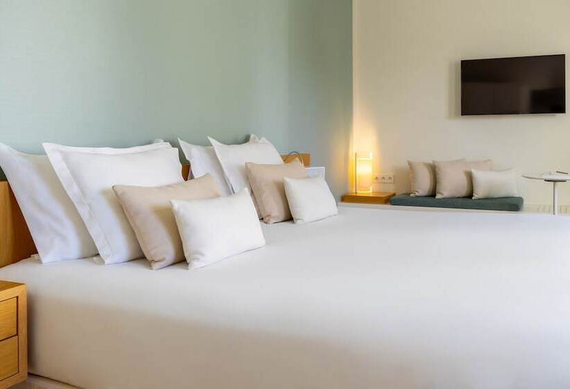اتاق لوکس, Hôtel De Cavoye