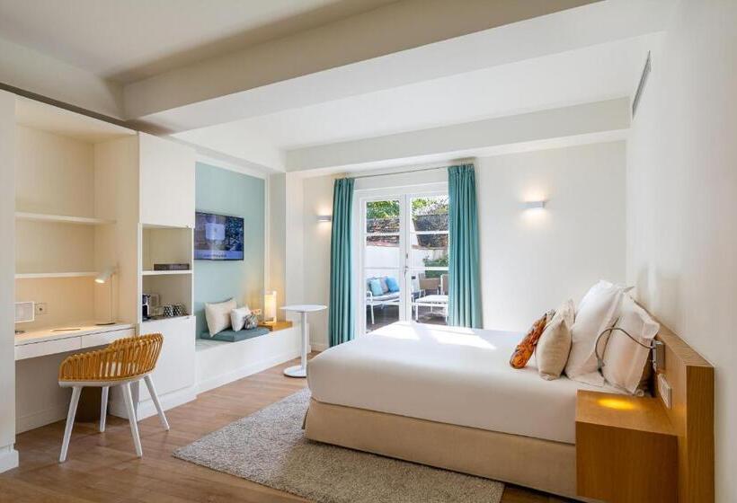 اتاق استاندارد با تراس, Hôtel De Cavoye