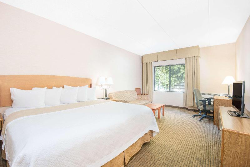 Номер Deluxe Вид на Море, Sofitel Biarritz Le Miramar Thalassa