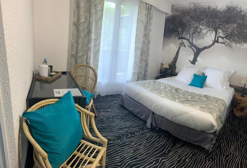 اتاق استاندارد با بالکن, Au Palmyre Hôtel