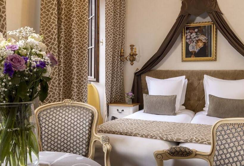 اتاق لوکس, Restaurant Le Maréchal   Teritoria