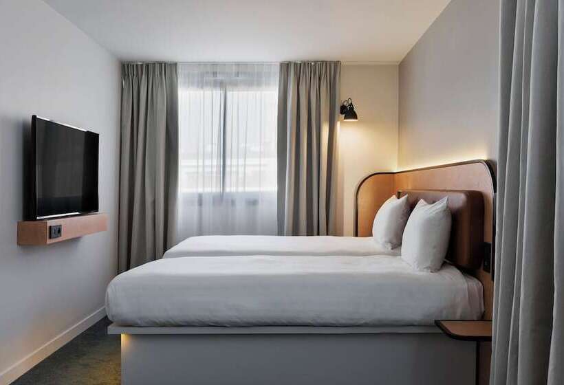 标准间, Moxy Paris Bastille