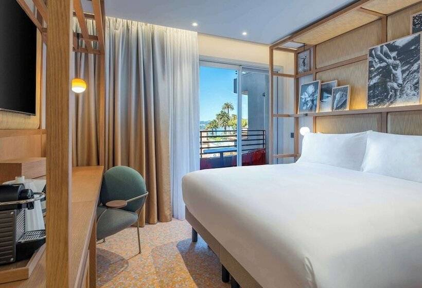 프리미엄 룸, Canopy By Hilton Cannes