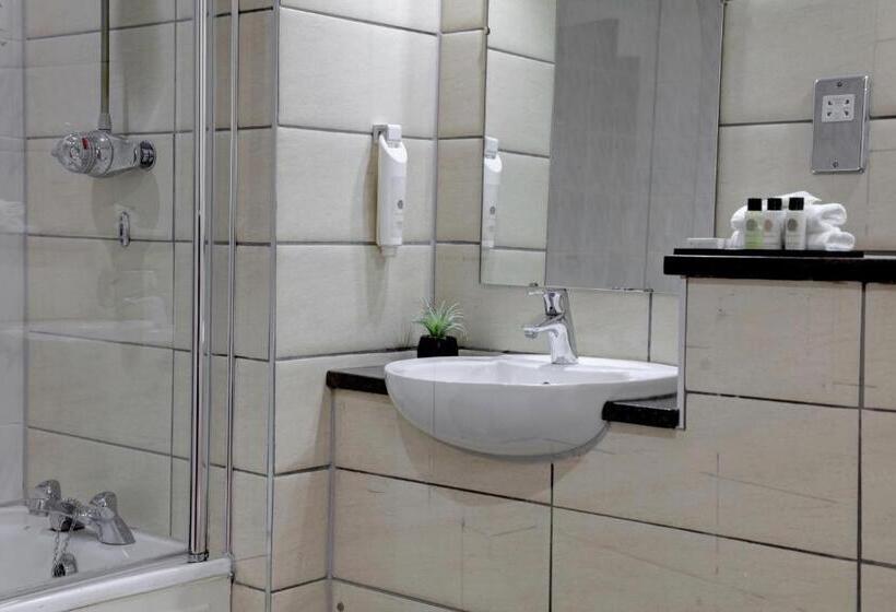 سوئیت اجرایی با تخت کینگ, Crown & Mitre