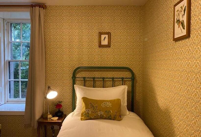 اتاق استاندارد یک نفره, Heathpark House