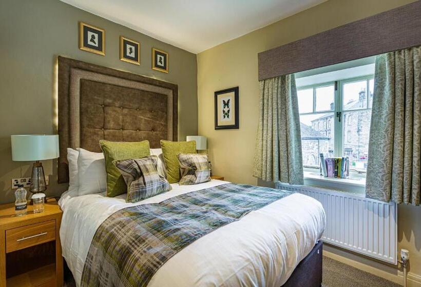 Номер Basic, The Rutland Arms Hotel, Bakewell, Derbyshire