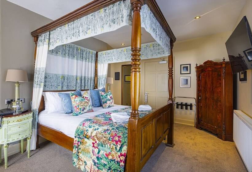Номер Deluxe, The Rutland Arms Hotel, Bakewell, Derbyshire