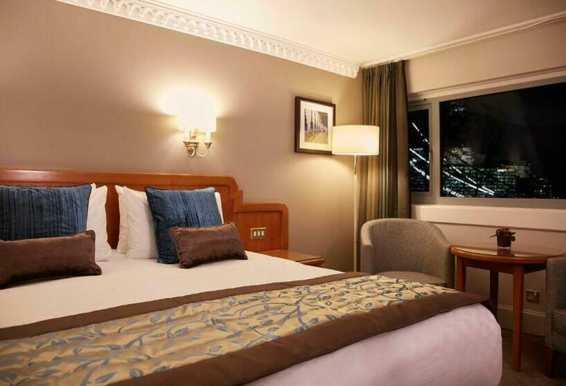 Номер Стандарт, The Tower Hotel, London