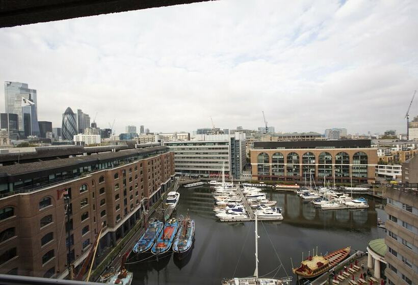 Номер Стандарт, The Tower Hotel, London