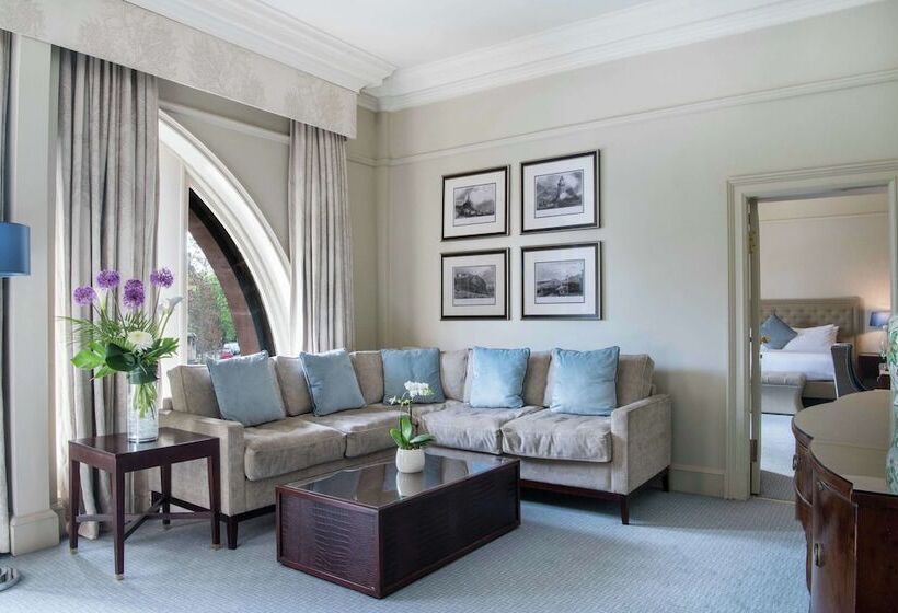 سوئیت با تخت بزرگ, The Caledonian Edinburgh, Curio Collection By Hilton