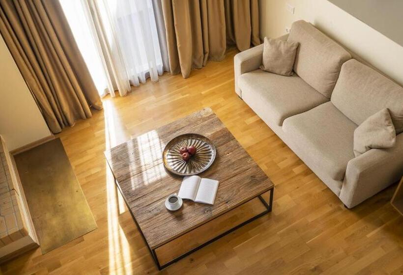 Президентский Люкс, Domotel Anemolia Mountain Resort