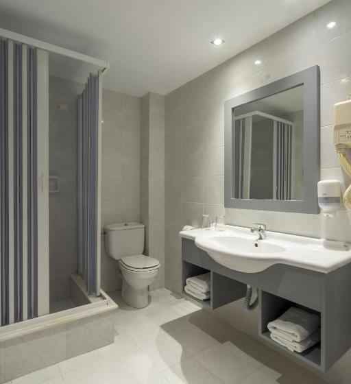 اتاق استاندارد سه تخته با چشم‌انداز, Domotel Anemolia Mountain Resort