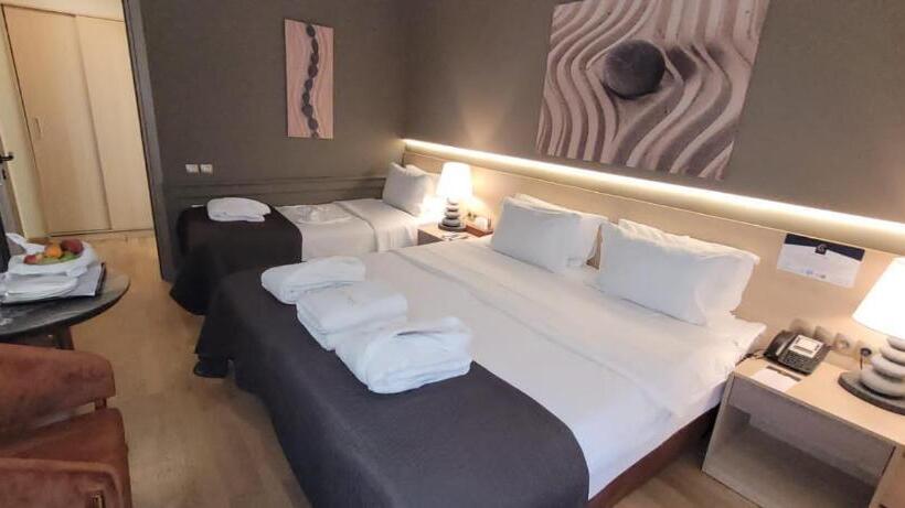 Номер Стандарт Трехместный, Coral Hotel Athens