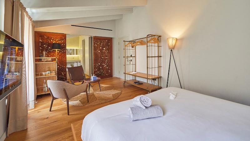 سوییت جونیور با چشم‌انداز جانبی دریا, La Toubana Hotel & Spa