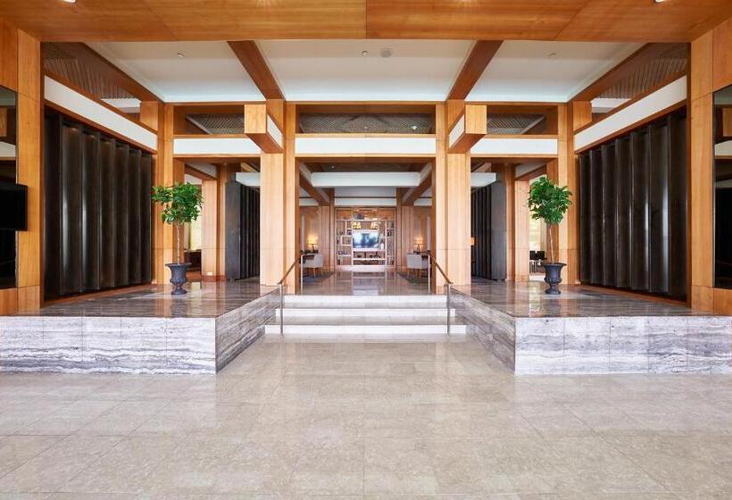 کابین, Lotte Hotel Guam