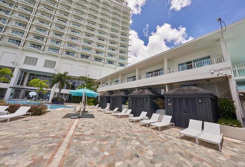 کابین, Lotte Hotel Guam