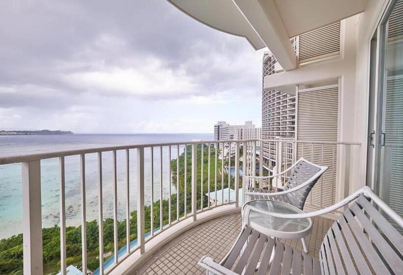 کابین, Lotte Hotel Guam