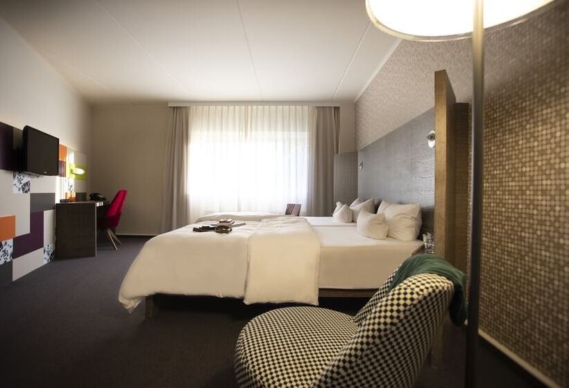 Номер Стандарт Плюс, Pentahotel Reading