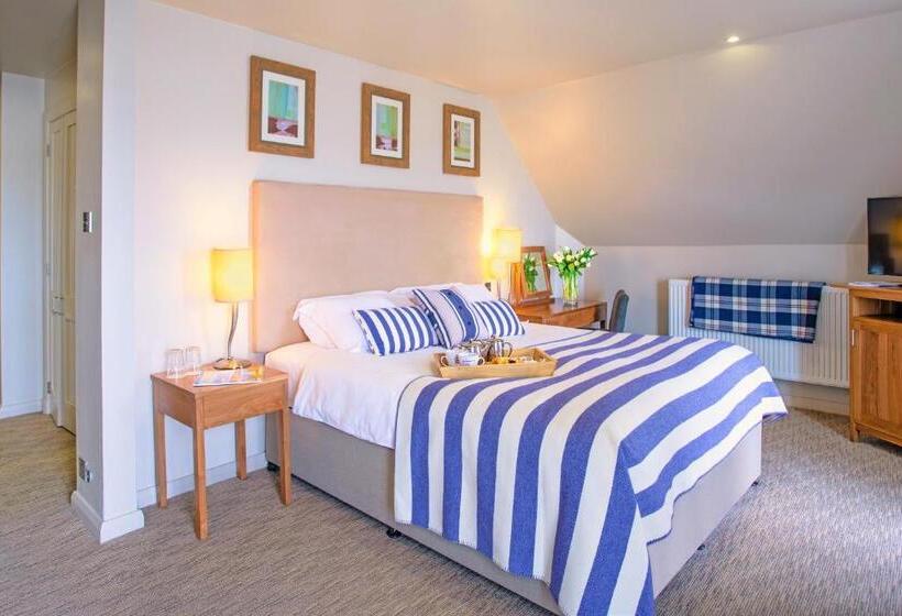 اتاق لوکس با چشم‌انداز دریا, St Brides Spa Hotel & Village Apartments